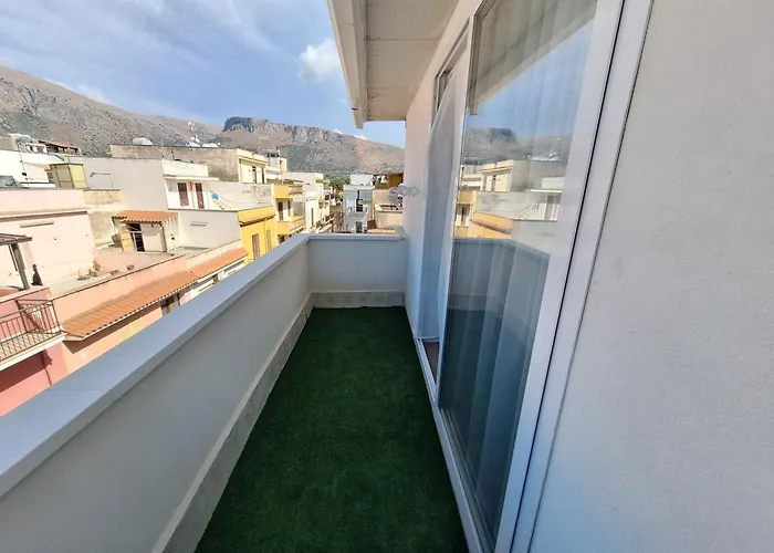 Domus Levante